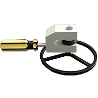 Струбцина для измерения твердости тонких стальных листов