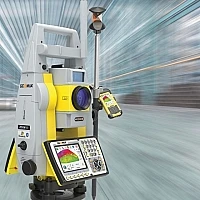 Моторизированный тахеометр GeoMax Zoom90 5" A10 Servo